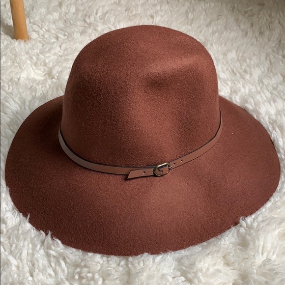 Chocolate Hat - Picture 1 of 2